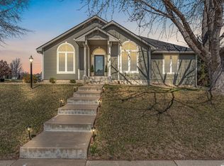 7710 SW 27th St, Topeka, KS 66614