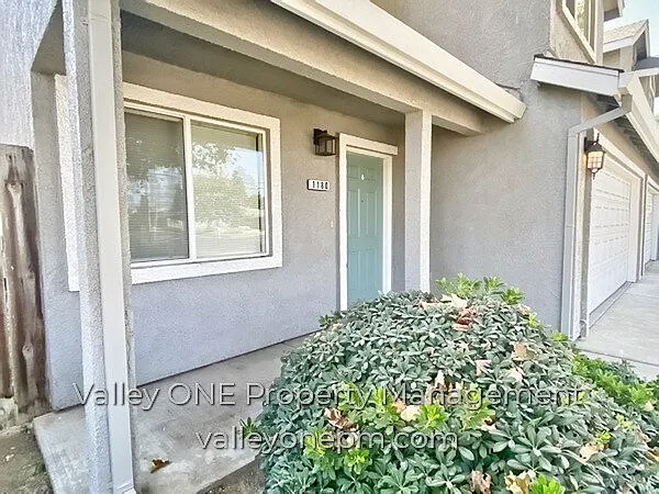 1180 E Monte Vista Ave — Photo 6