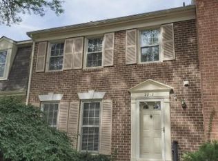 2812 Shawn Leigh Dr, Vienna, VA 22181