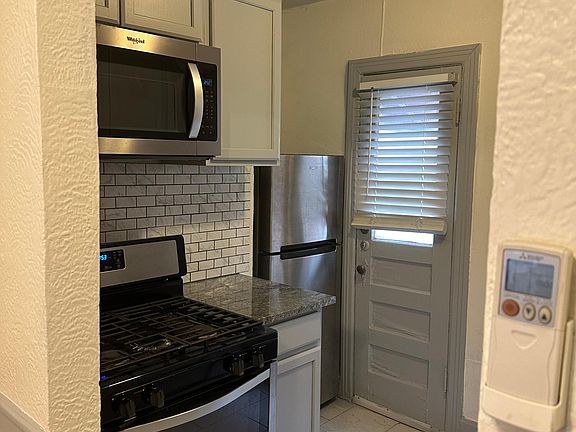 4th image of 4217 Wycliff Ave APT 15