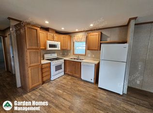 161 Country Rd, Utica, NY 13502