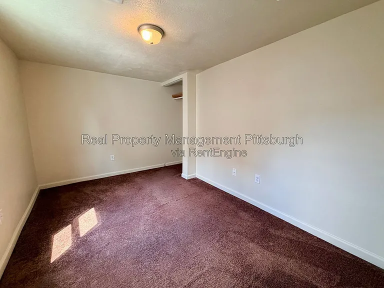 1927 Fox Way — Photo 13