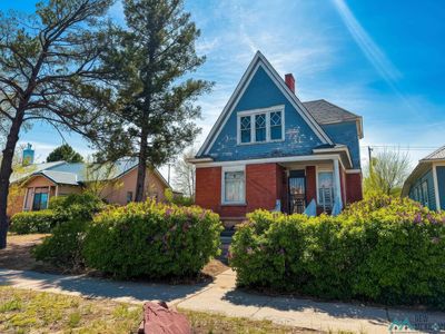 921 8th St, Las Vegas, NM, 87701