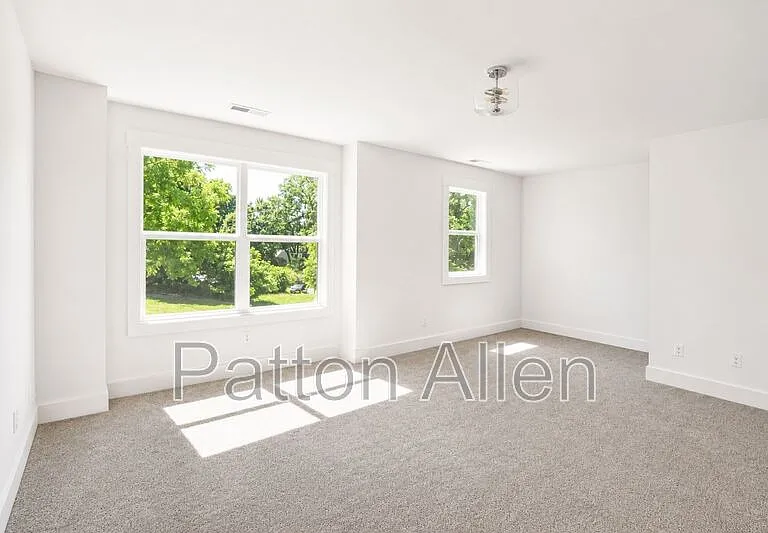 15 Bolton St — Photo 10