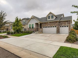 26312 E 2nd Ave, Aurora, CO 80018