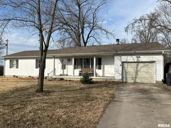 103 N Linton St, Odin, IL 62870