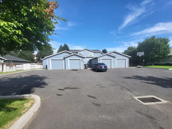 1536 NE 5th St, Redmond, OR 97756