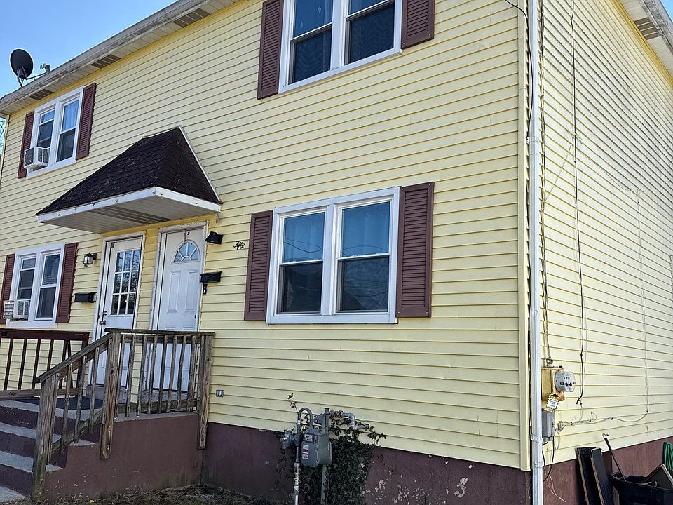 1st image of 50 Roosevelt St