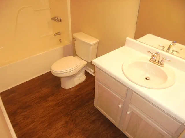 92 Mosswood Ct — Photo 13
