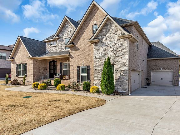 4th image of 7816 Brenda Ln