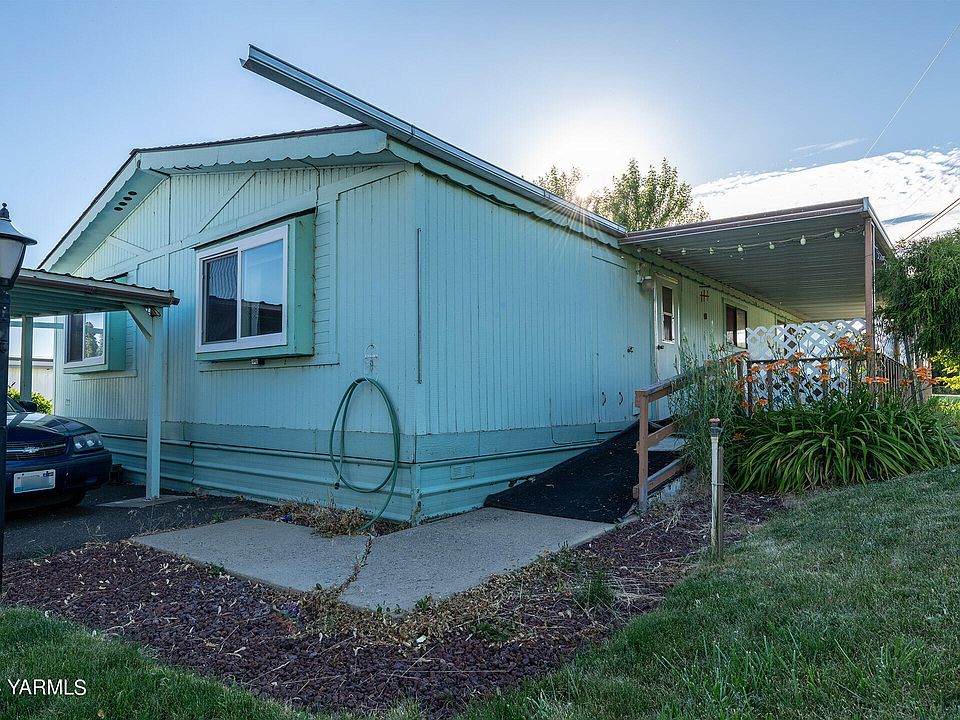 1st image of 8301 Tieton Dr Unit 32