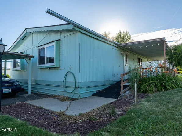 8301 Tieton Dr Unit 32, Yakima, WA 98908