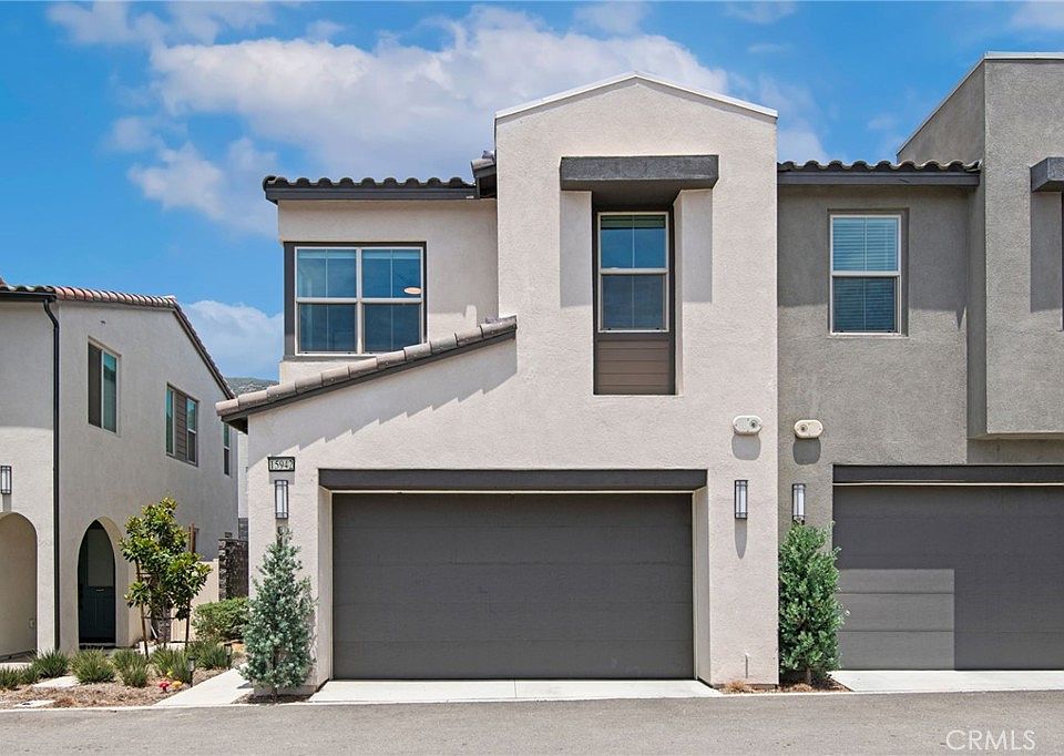 1st image of 15942 Sparrow Ct