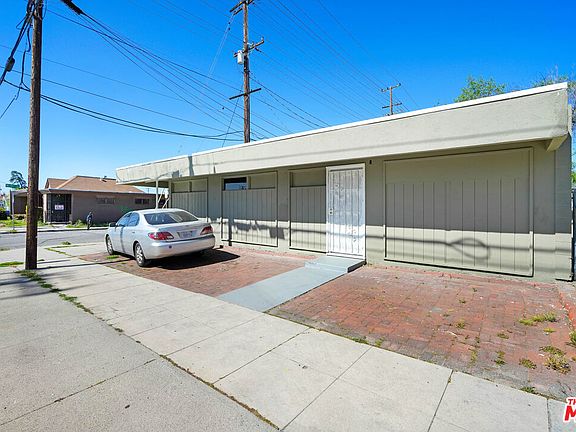 3rd image of 1306 N D St