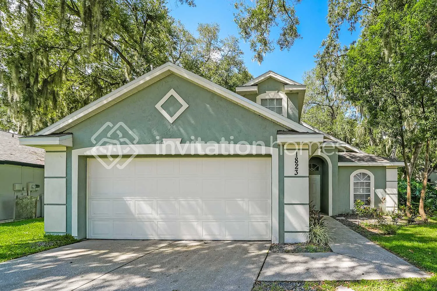 1823 Dockside Dr Valrico, FL 33594 — Photo 1