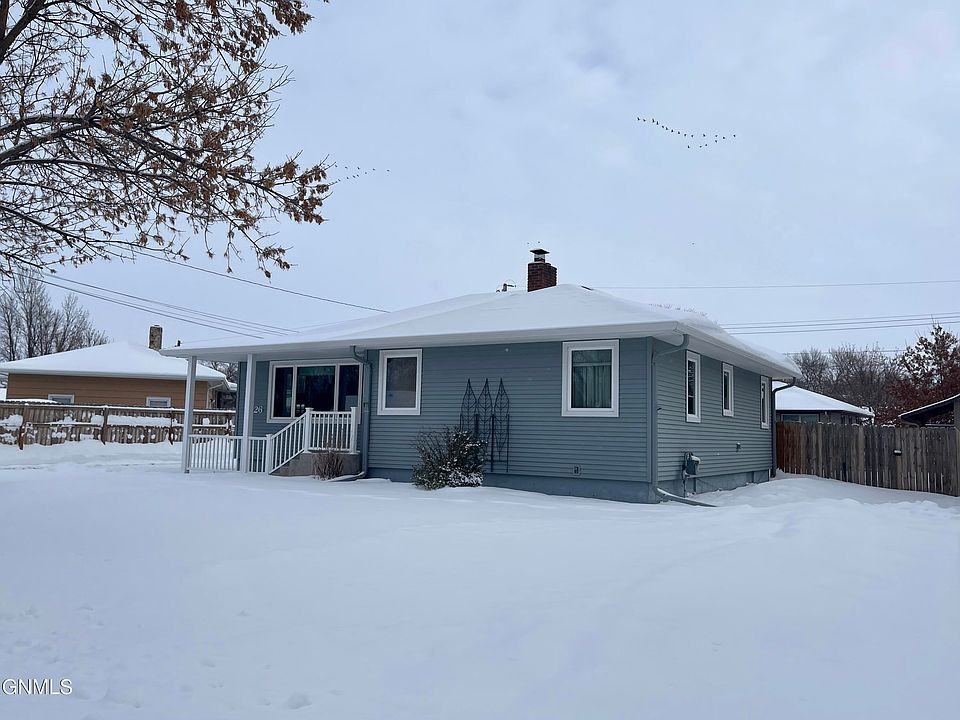 926 3rd Ave NW, Jamestown, ND 58401 Zillow