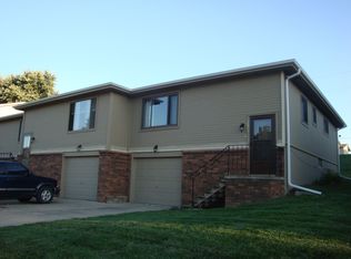 2529 Mose Ave, Bellevue, NE 68147