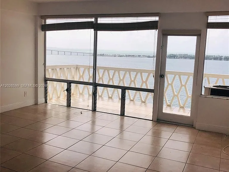 1430 Brickell Bay Dr #Penthouse 5 — Photo 6