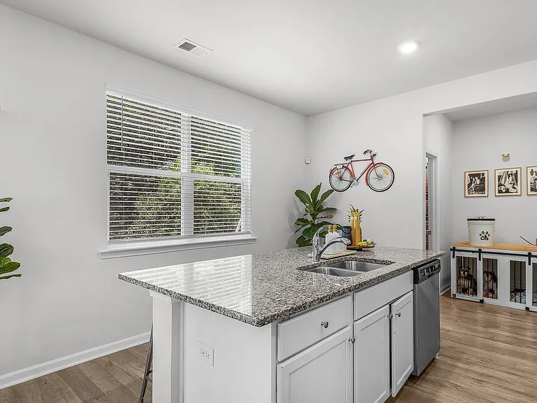 6 Coby Ln — Photo 19