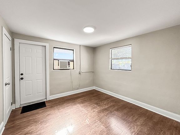 5th image of 1515 E 31st Ave #C