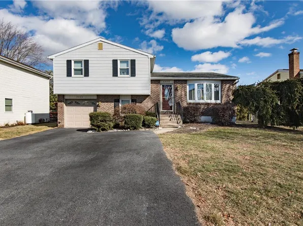 2940 Clifton Ave, Bethlehem, PA 18020