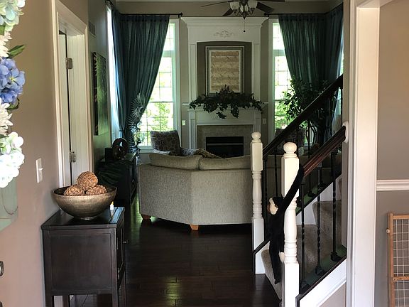 2nd image of 9531 Harpers Ferry Dr