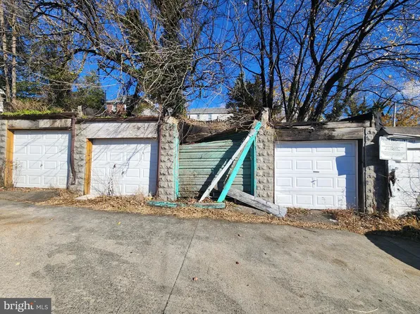 2948 Rumore St, Baltimore, MD 21214