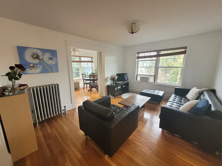 35 Underwood Ave #35 — Photo 4