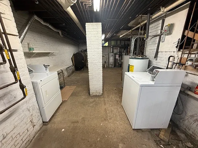 24 Hull St #2R — Photo 28