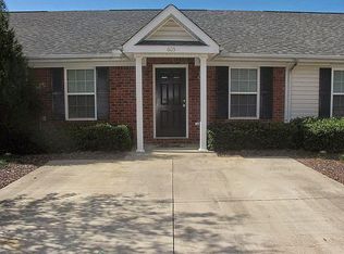 604 Brook Trl, Evans, GA 30809