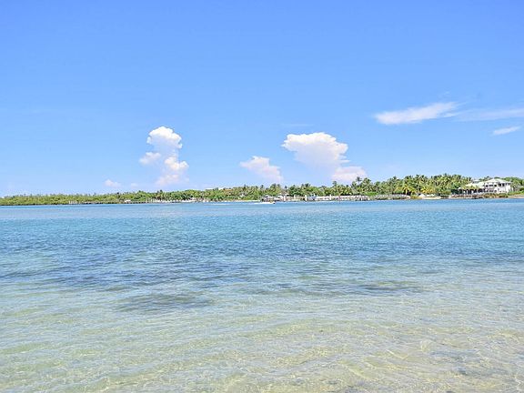 3rd image of 300 Intracoastal Pl APT 108