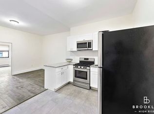 11 Aberdeen St #1R, Brooklyn, NY 11207