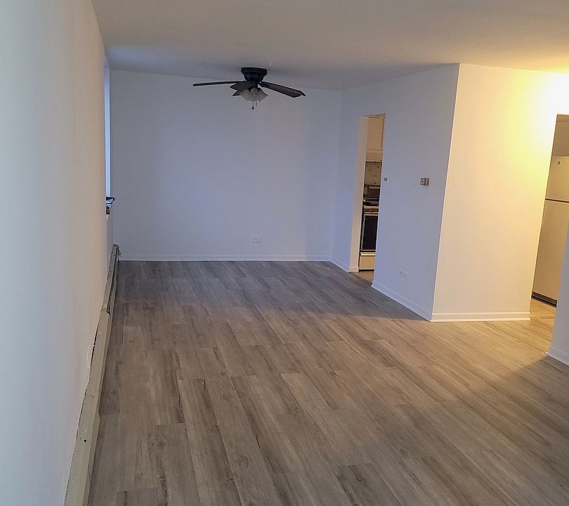 2nd image of 9745 S Karlov Ave APT 610
