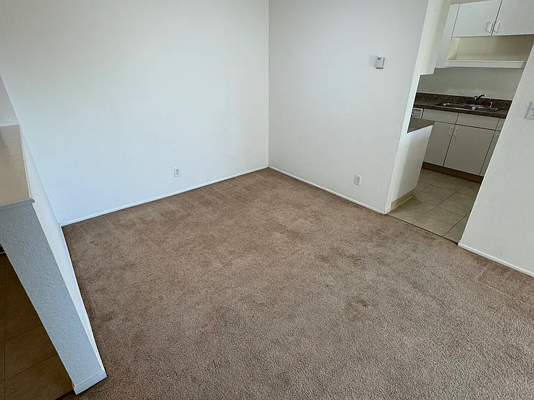 Kula Kai Apartments — Photo 20