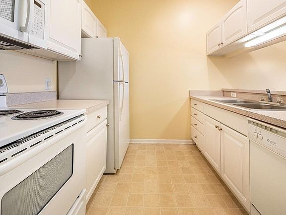 4th image of 1236 Joyce Ln