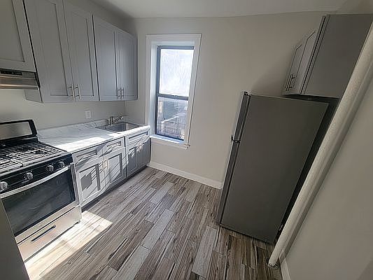 1st image of 2419 Davidson Ave #C2