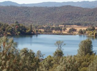 17689 Greenridge Rd, Hidden Valley Lake, CA 95467