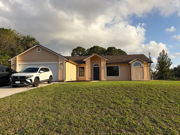 398 Falls Church St SW, Palm Bay, FL 32908