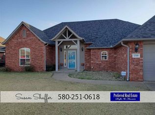 2310 Meadowview Dr, Duncan, OK 73533
