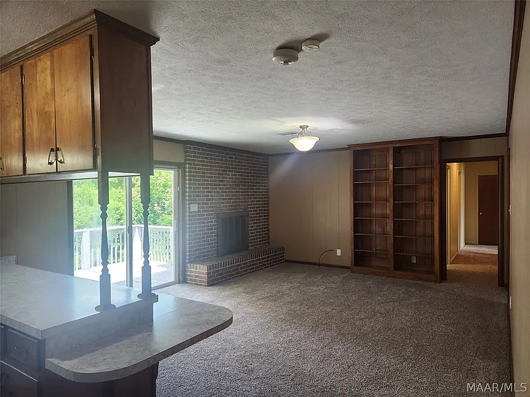 1203 Oates Rd — Photo 14