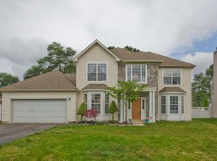 317 10th Ave, Manchester, NJ 08759