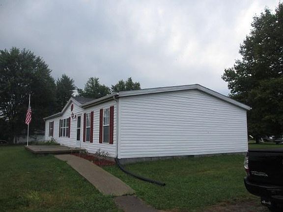 3rd image of 2450 N Nolan Dr
