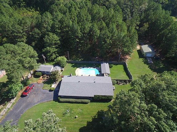 3rd image of 3435 Albert Pike Rd