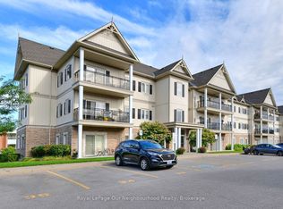 1 Sidney Ln #205, Clarington, ON L1C0N5