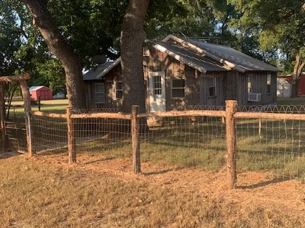 20295 Fm 56, Kopperl, TX 76652