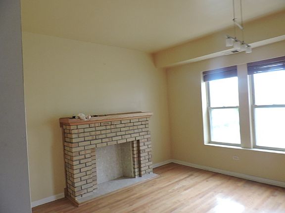 4th image of 7221 S Euclid Ave #3d