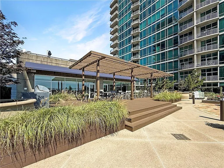 923 Peachtree St NE #924 — Photo 83