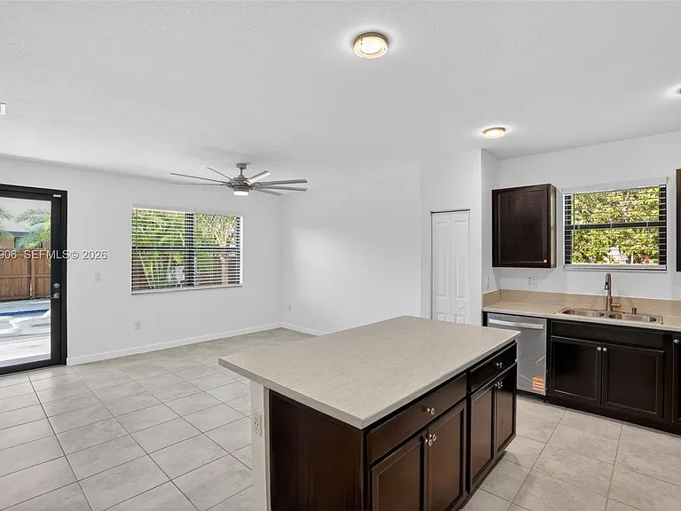 2371 SE 1st Ct — Photo 20