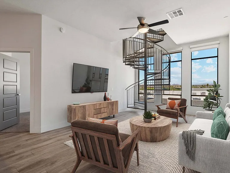 Scottsdale Grand — Photo 25