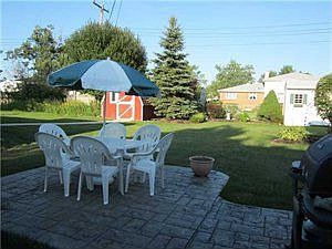4th image of 31 Nassau Ln